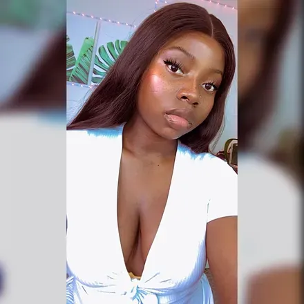 OnlyFans account  spicynennie avatar 1