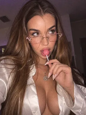 OnlyFans of babygirllx3