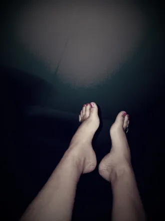 OnlyFans cuenta feet4daze2021 header 2