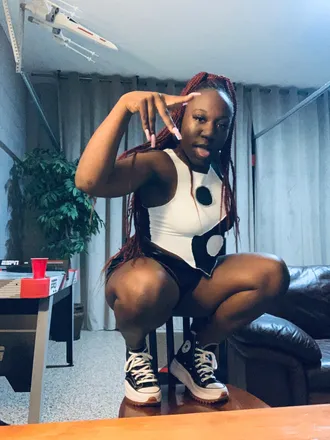 OnlyFans cuenta cococraxy header 2