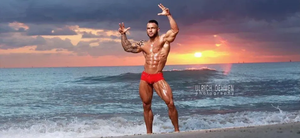 OnlyFans cuenta samp_musclemodel_pro header 2