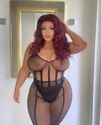 OnlyFans cuenta roxyfoxyfinesse avatar 1