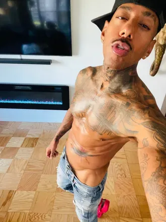 OnlyFans cuenta ricconyc avatar 1