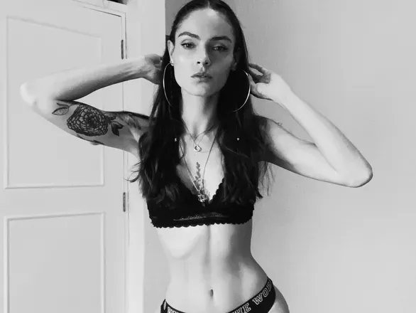 OnlyFans cuenta misscherrydarling avatar 1