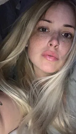 OnlyFans cuenta luckylillylovesyou avatar 1