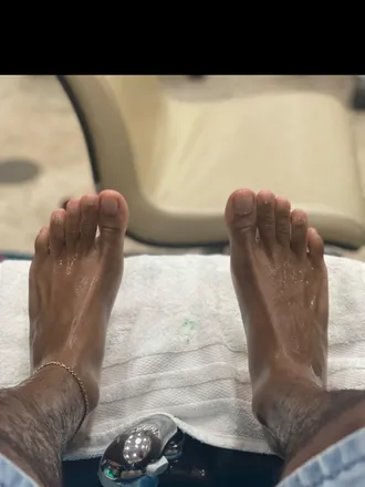 OnlyFans cuenta daddysolesandtoes header 2