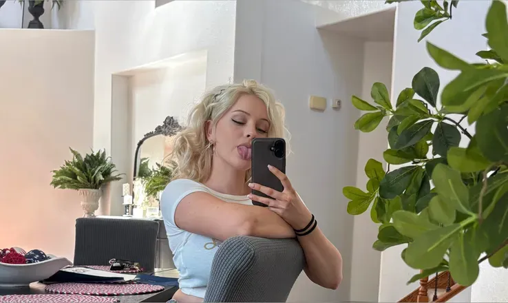 OnlyFans cuenta lillybloomesnoppv header 2