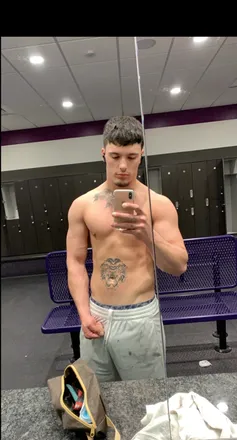 OnlyFans cuenta nickhawk33 header 2