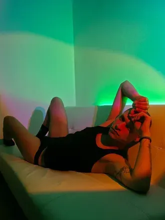 OnlyFans account  charlie_sxxx avatar 1