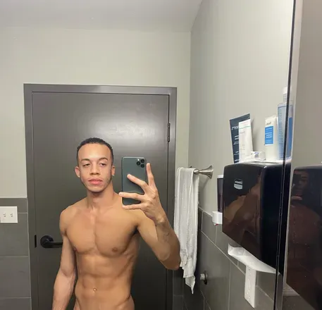 OnlyFans cuenta veryrareboys avatar 1