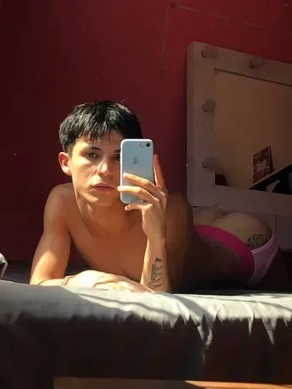 OnlyFans cuenta alexxander00 header 2