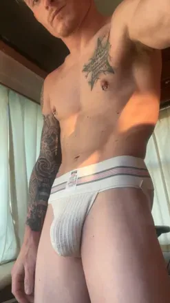 OnlyFans cuenta midwestbidad avatar 1