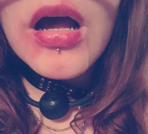 OnlyFans account  alienagw avatar 1