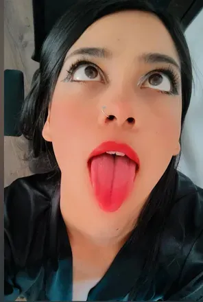 OnlyFans cuenta scarletthott_2 header 2
