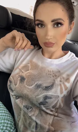 OnlyFans cuenta karina_babe header 2