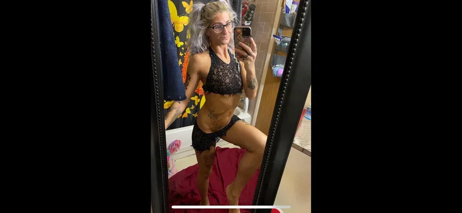 OnlyFans cuenta diamondliza93 avatar 1