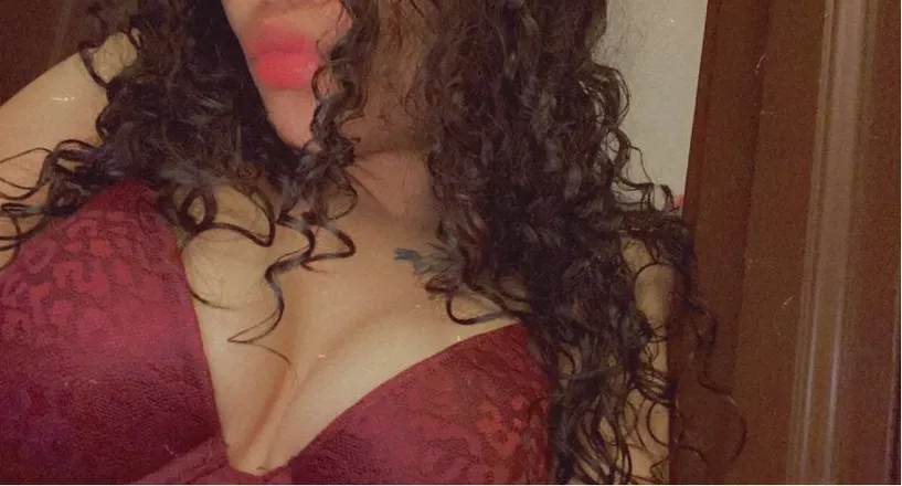 OnlyFans account  urfavgirl69 header 2