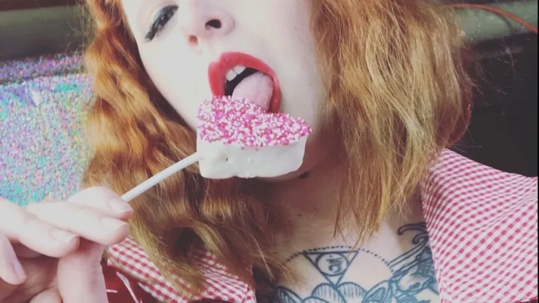OnlyFans cuenta nerdygothbabe header 2