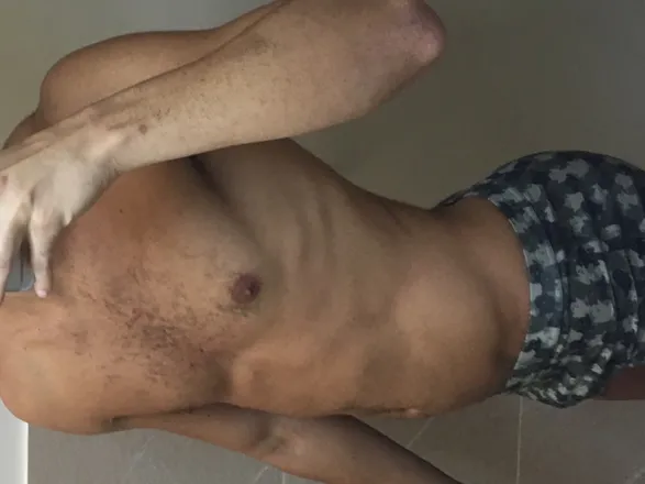 OnlyFans account  fruizi header 2