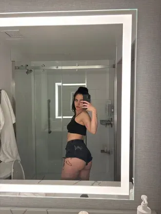 OnlyFans cuenta ariiiaaaa header 2