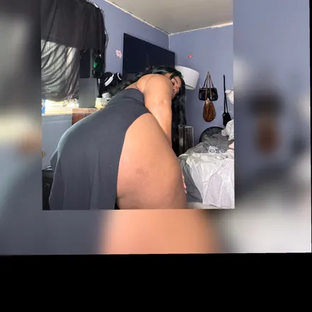 OnlyFans cuenta strawberryhoneynut header 2