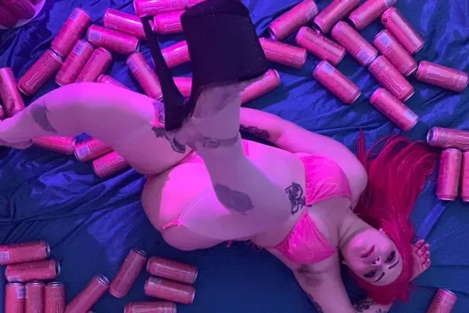 OnlyFans cuenta viioletskye header 2