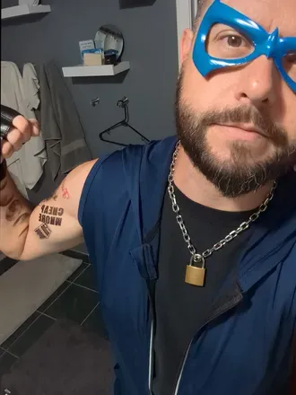 OnlyFans account  wanderpanda avatar 1