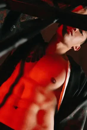 OnlyFans account  chiang_gogo header 2