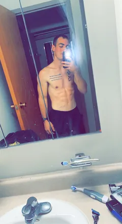 OnlyFans cuenta u194336828 header 2