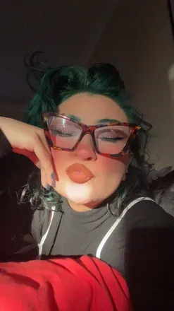 OnlyFans account  xxmo0dsw1ngxx avatar 1