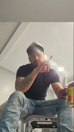 OnlyFans cuenta waytoosaucy999 header 2