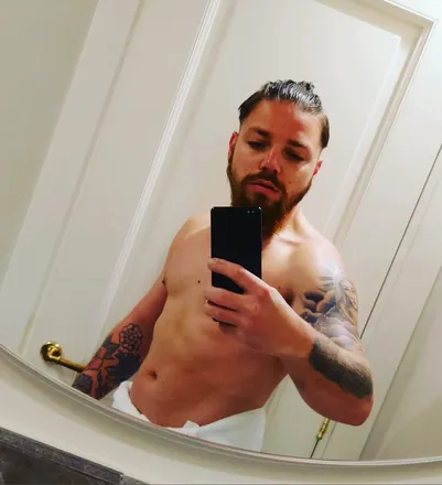 OnlyFans cuenta thicknhung69 header 2