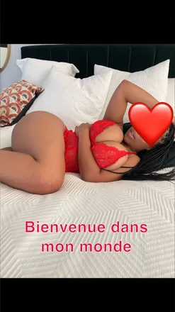 OnlyFans cuenta mistresssmya header 2