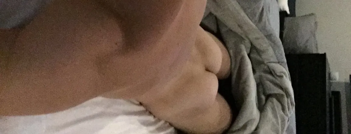 OnlyFans cuenta mikeyboyyxx header 2