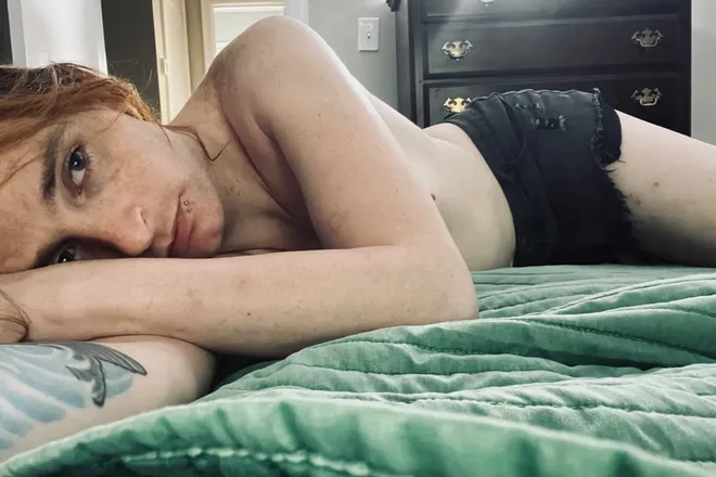 OnlyFans cuenta ts-envi-sterling header 2