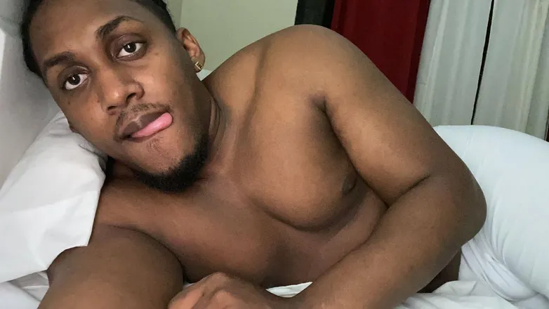 OnlyFans cuenta michael_valdez header 2