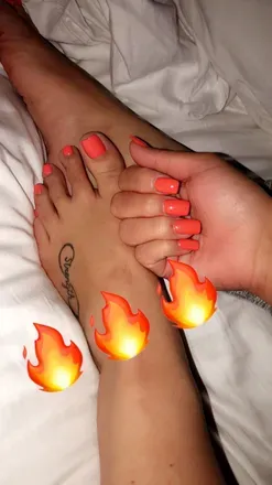 OnlyFans cuenta prettyfeetx2 avatar 1