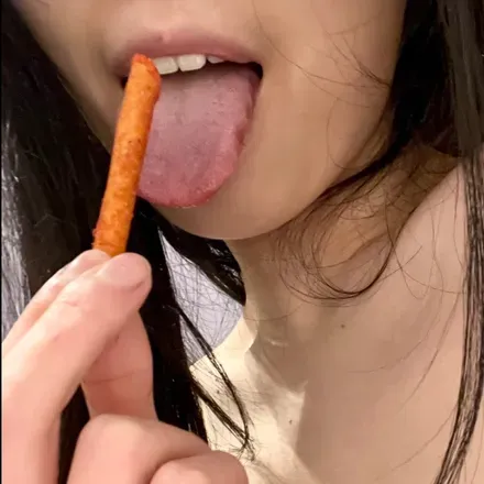 OnlyFans cuenta asianbabytakis avatar 1