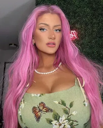 OnlyFans cuenta emmybre_free avatar 1
