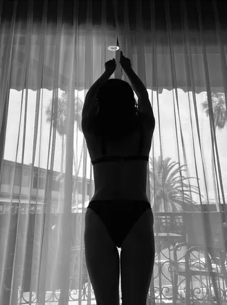 OnlyFans cuenta cafeinadiaria header 2