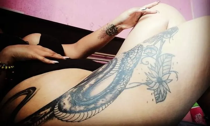 OnlyFans cuenta snakecanela header 2