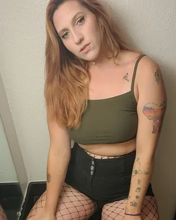 OnlyFans account  kweenbee93 avatar 1