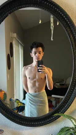 OnlyFans cuenta kai4guysxxx avatar 1