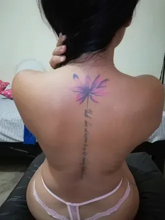 OnlyFans cuenta hanni99 header 2