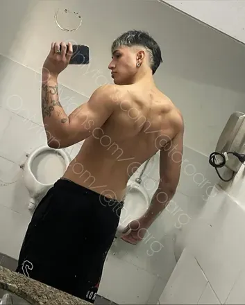 OnlyFans cuenta myfriendtoroa.r.g avatar 1