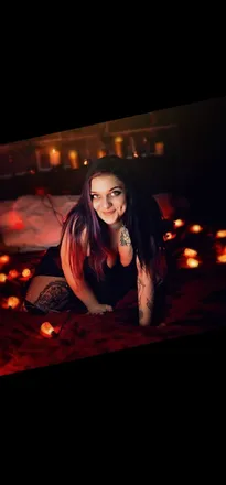 OnlyFans account  stonedbabygirl420 header 2