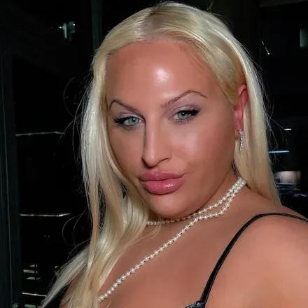OnlyFans cuenta naomiplatinum avatar 1