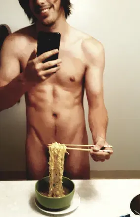 OnlyFans cuenta miles.c.r avatar 1