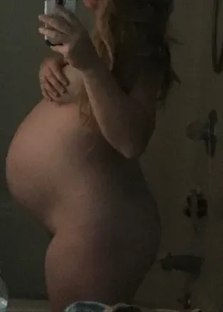 OnlyFans cuenta barefootandpregnant25 avatar 1