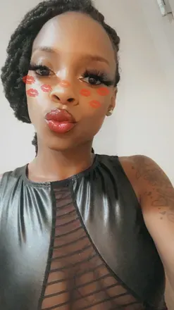 OnlyFans cuenta mskhiakandy avatar 1